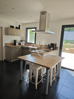 Maison - 133 m² - 6 pièces