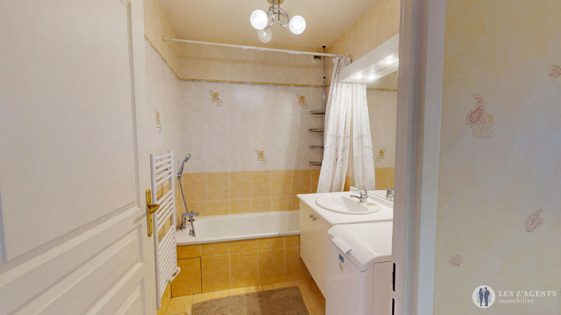 Appartement - 91 m² - 4 pièces