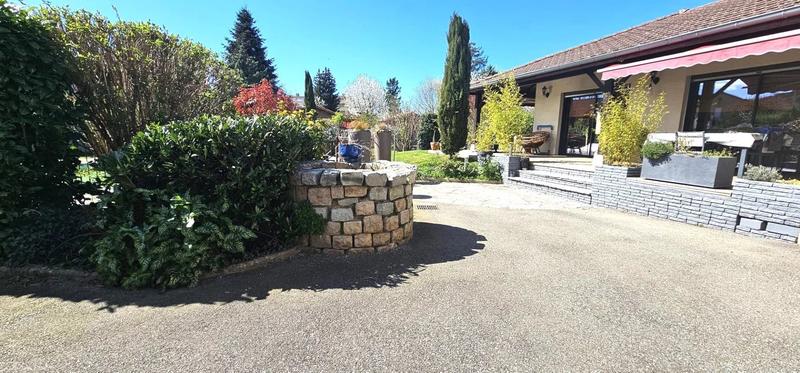 Maison - 175 m² - 5 pièces