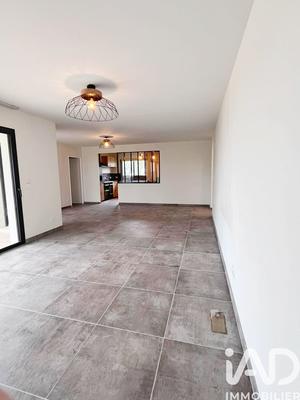 Maison - 122 m² - 5 pièces