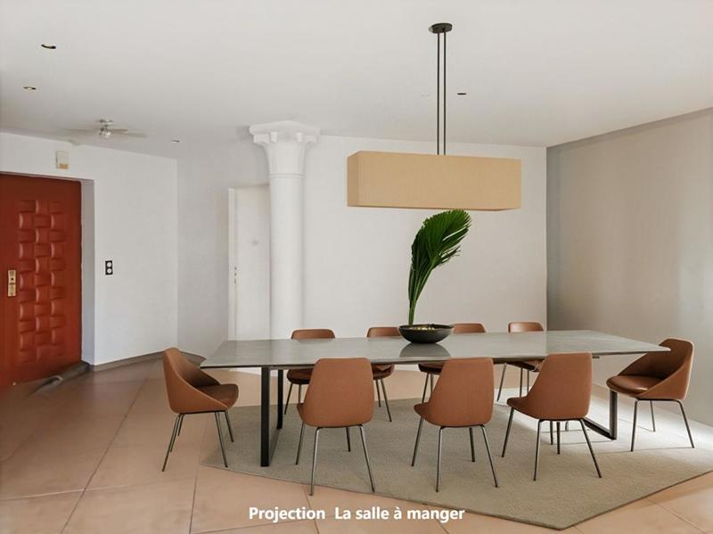 Maison - 195 m² - 7 pièces