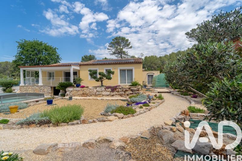 Maison - 125 m² - 4 pièces