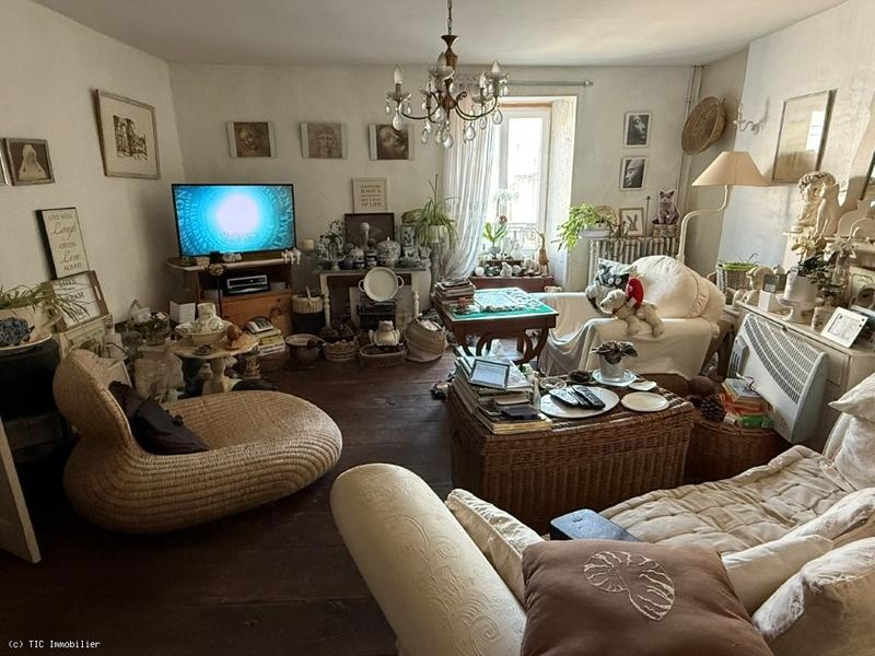 Maison de ville - 103 m² - 9 pièces