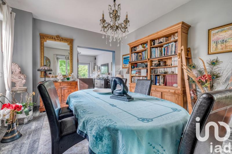 Maison de maîtres - 200 m² - 7 pièces