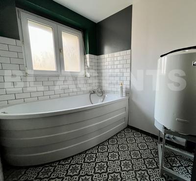 Maison bourgeoise - 105 m² - 6 pièces