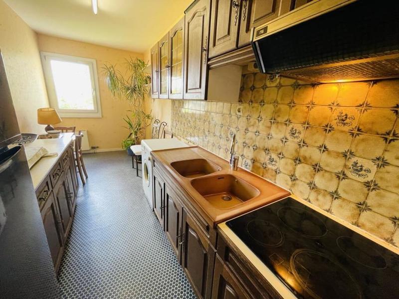 Appartement - 95 m² - 5 pièces