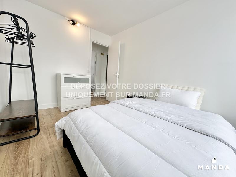 Chambre - 10 m² - 4 pièces