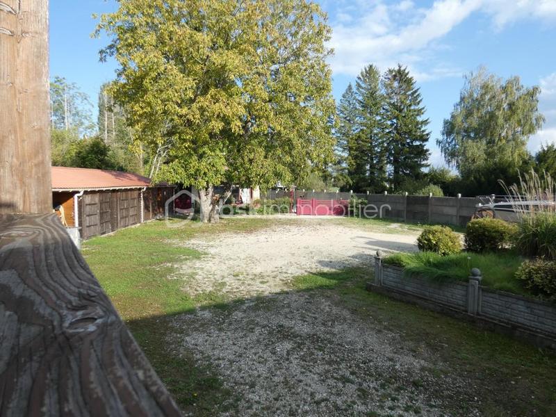 Divers - 453 m² - 14 pièces