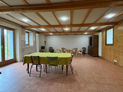 Maison - 163 m² - 6 pièces