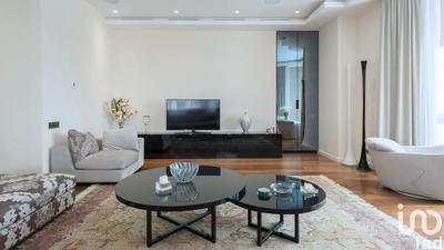 Appartement - 117 m² - 5 pièces