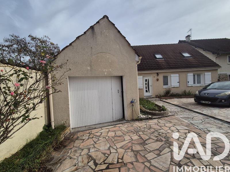 Maison - 110 m² - 6 pièces