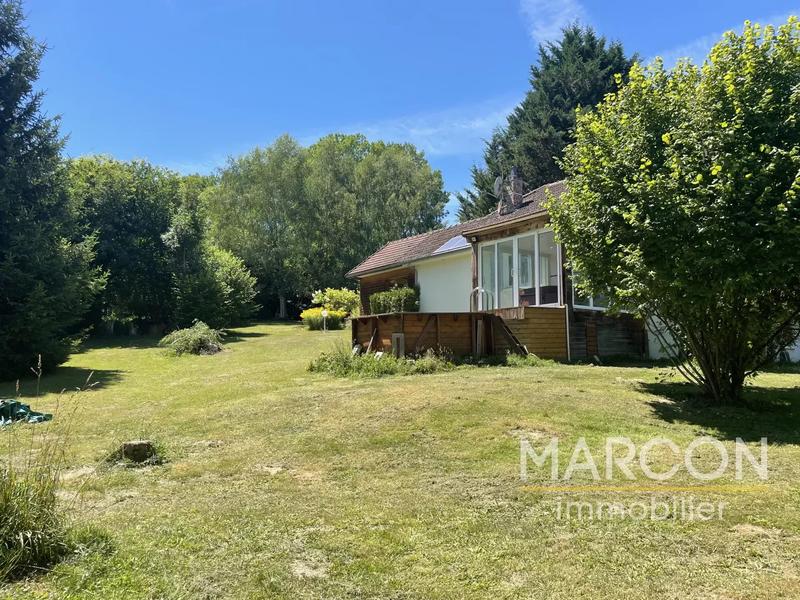 Maison - 208 m² - 7 pièces