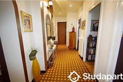 Chambre - 14 m² - 1 pièce