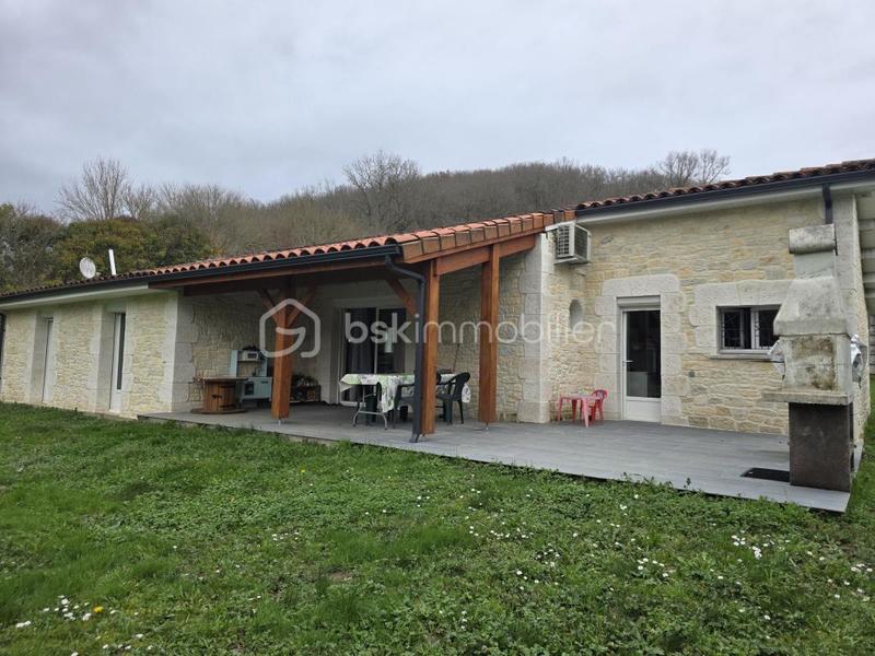 Maison - 106 m² - 5 pièces