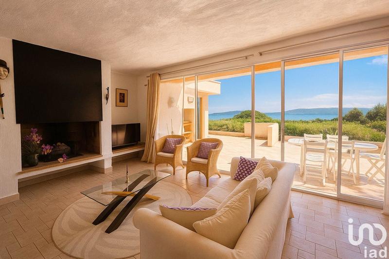 Maison - 136 m² - 4 pièces