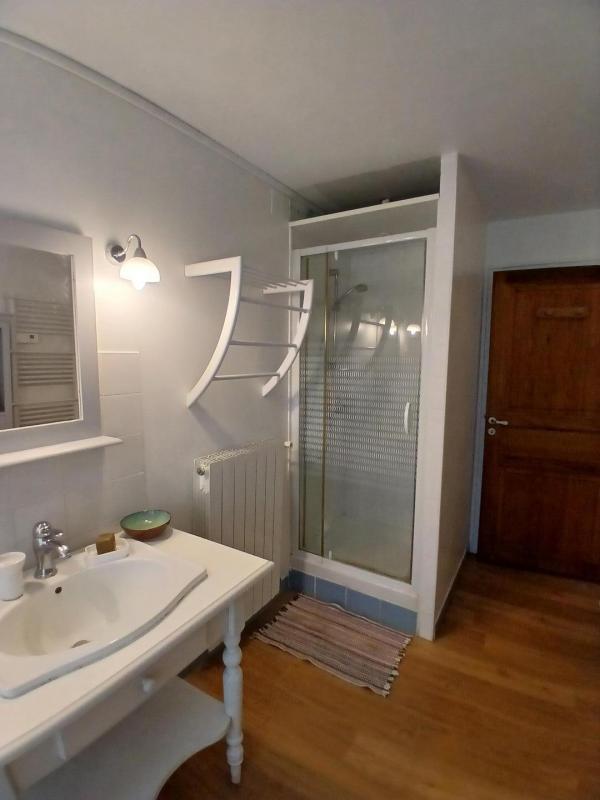 Maison - 228 m² - 8 pièces