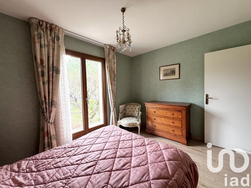 Maison - 143 m² - 5 pièces