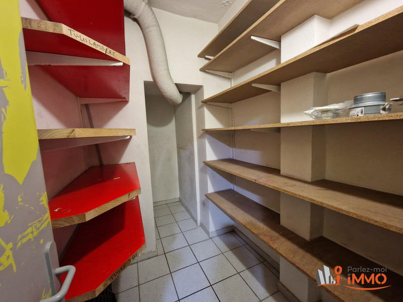 Appartement - 160 m² - 6 pièces