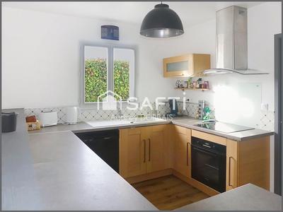 Maison - 85 m² - 4 pièces