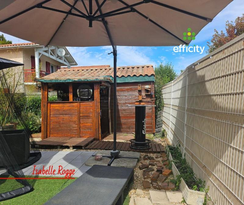 Maison - 95 m² - 4 pièces