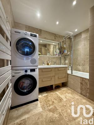 Appartement - 64 m² - 3 pièces