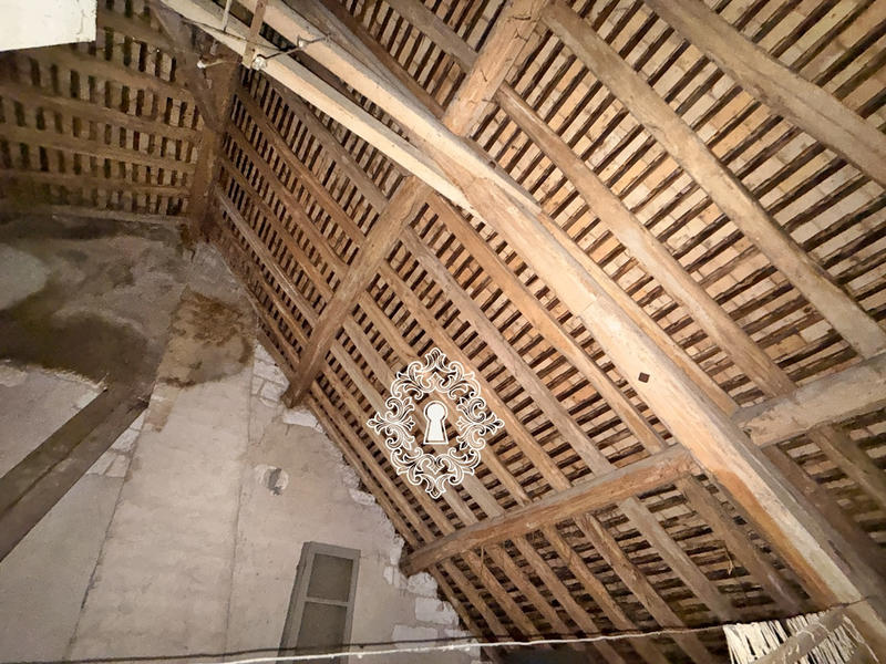 Maison - 98 m² - 4 pièces