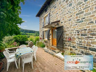 Maison en pierre - 90 m² - 5 pièces