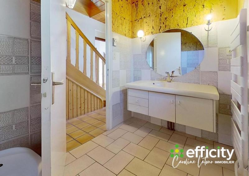 Maison - 138 m² - 6 pièces