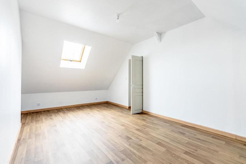 Maison - 106 m² - 5 pièces