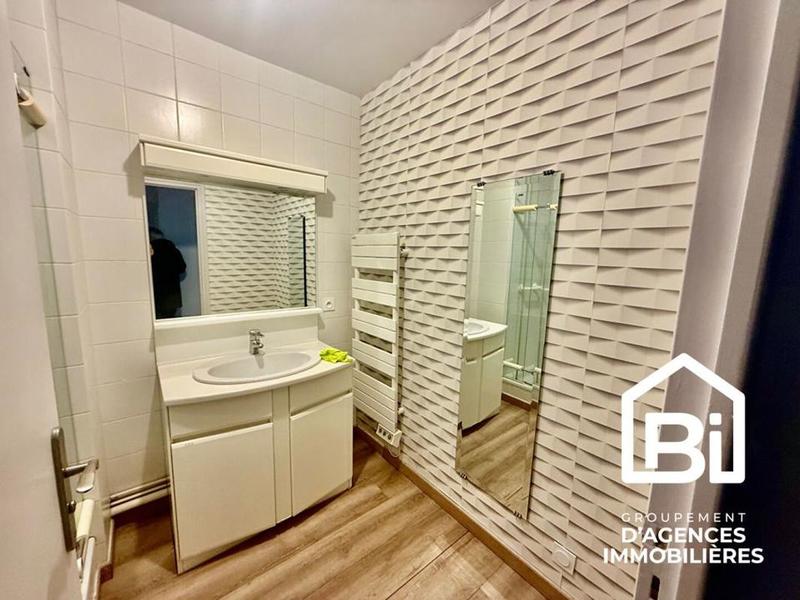 Appartement - 75 m² - 3 pièces