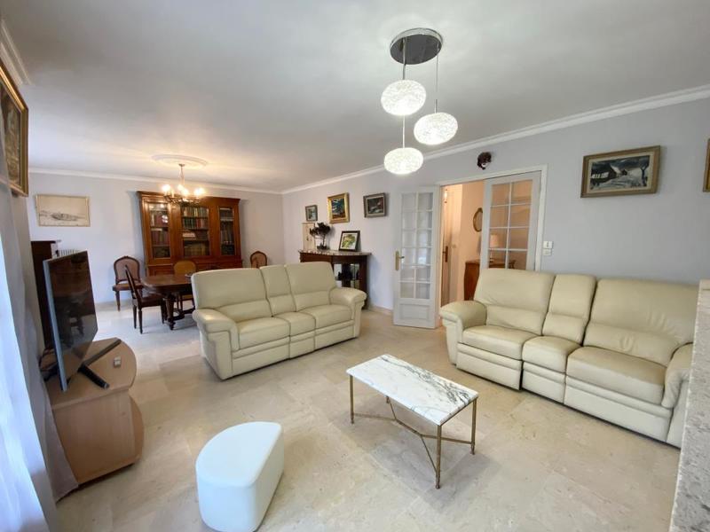 Maison - 143 m² - 5 pièces