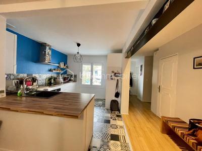 Maison - 96 m² - 4 pièces