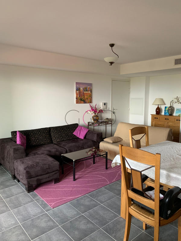 Appartement - 86 m² - 4 pièces