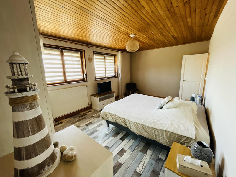 Maison - 195 m² - 7 pièces