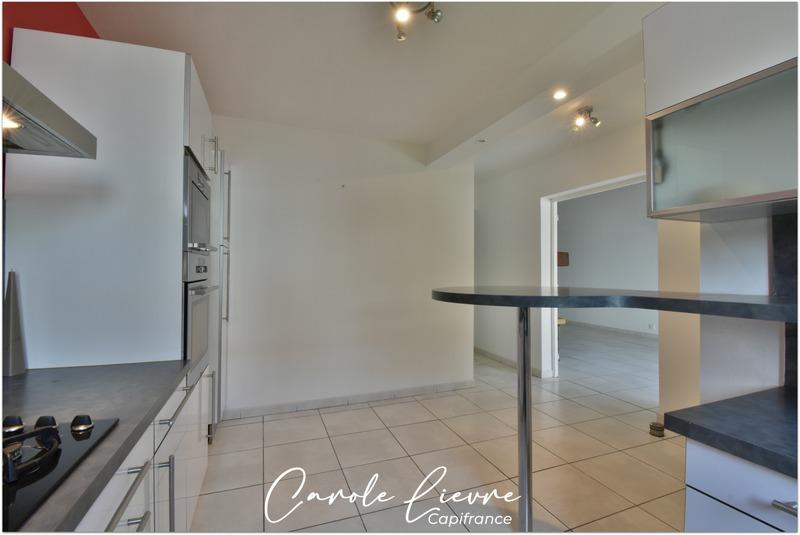 Maison - 96 m² - 4 pièces