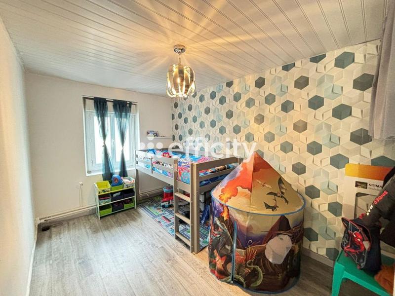 Maison - 120 m² - 6 pièces