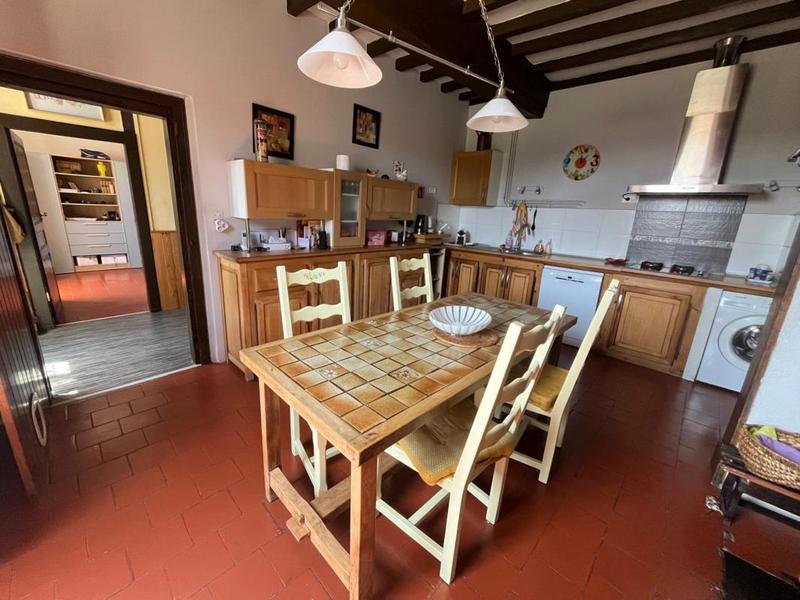 Maison - 136 m² - 4 pièces