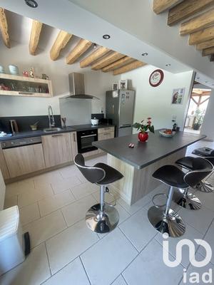Maison - 208 m² - 7 pièces