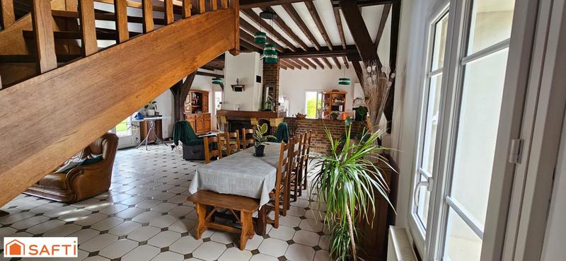 Maison - 218 m² - 6 pièces