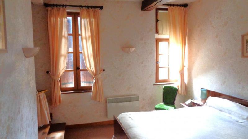 Propriété - 400 m² - 9 pièces