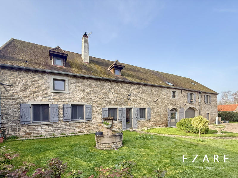 Maison - 309 m² - 14 pièces