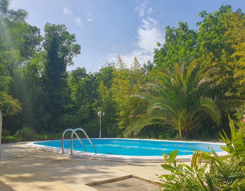 Maison - 95 m² - 6 pièces