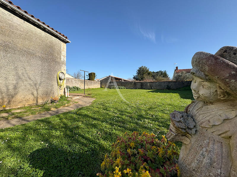 Maison - 203 m² - 8 pièces