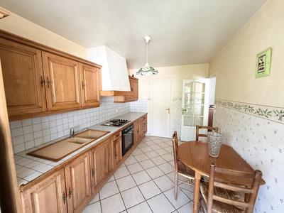 Appartement - 88 m² - 4 pièces