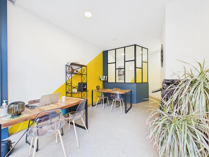 Local commercial - 32 m² - 2 pièces