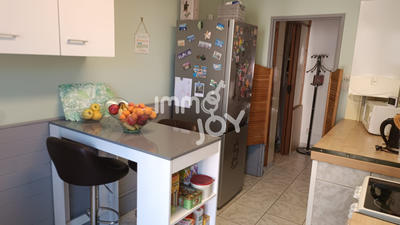 Appartement - 82 m² - 4 pièces