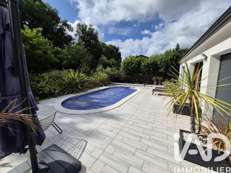 Maison - 120 m² - 4 pièces