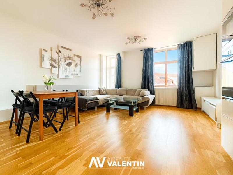 Appartement - 75 m² - 3 pièces