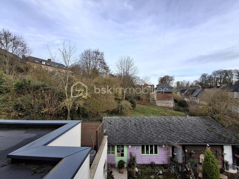 Maison - 92 m² - 5 pièces