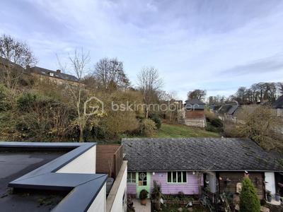 Maison - 92 m² - 5 pièces